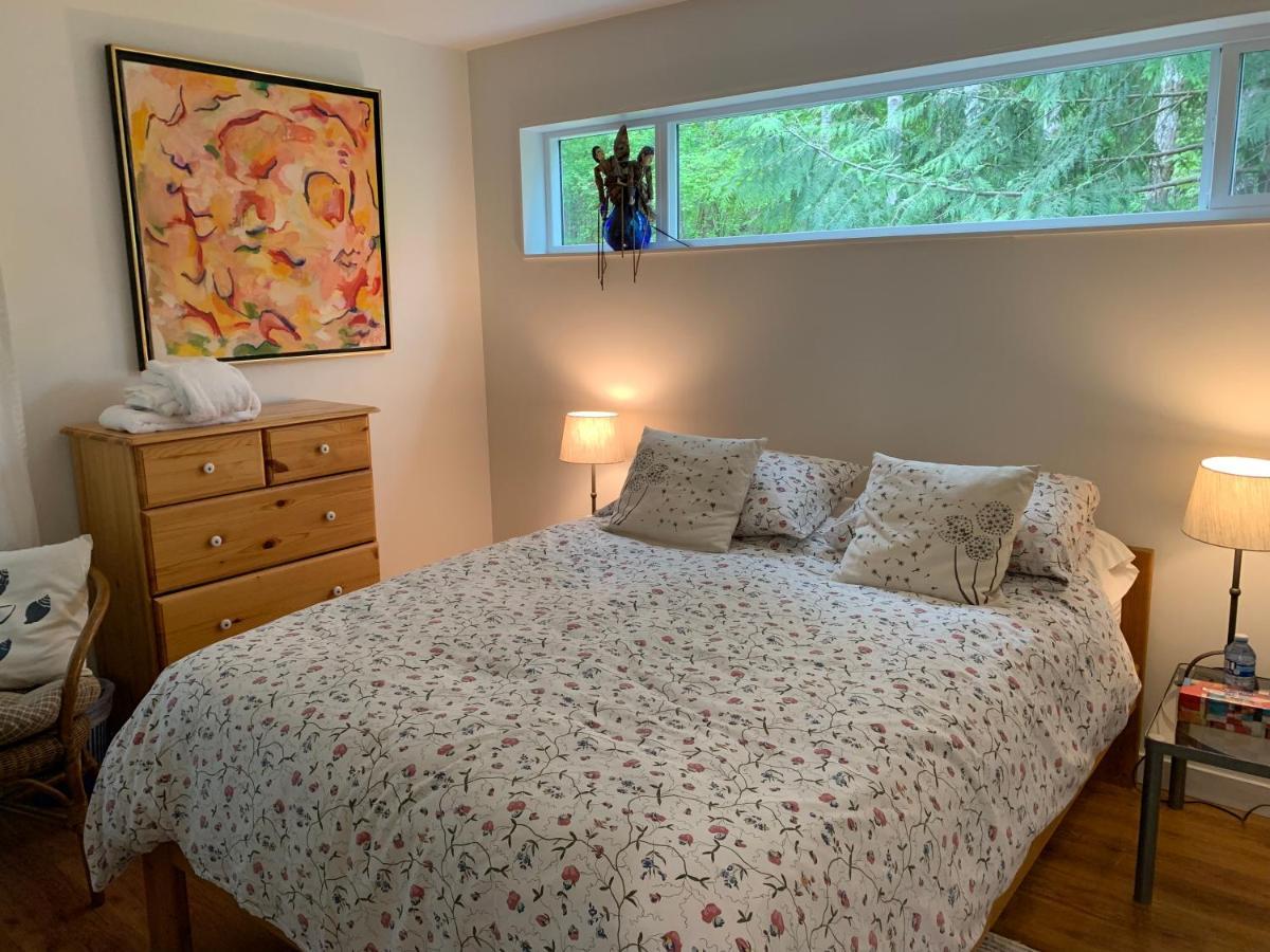 Forest By The Sea Rentals Merville Exteriör bild